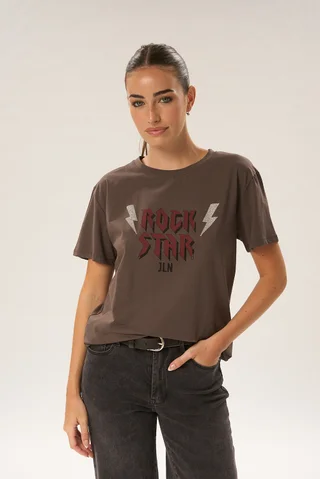 Remera Mc Wade - Vista 1